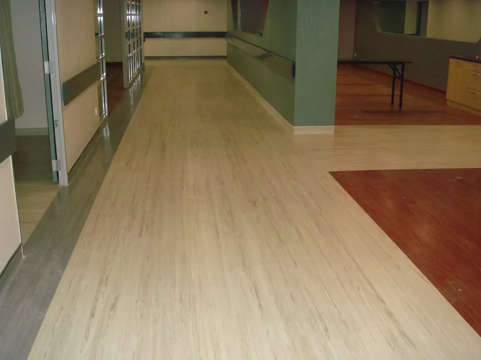 vinyl and pvc flooring services dubai